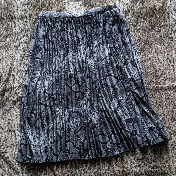 *DONATED* - Picture 4 of 5